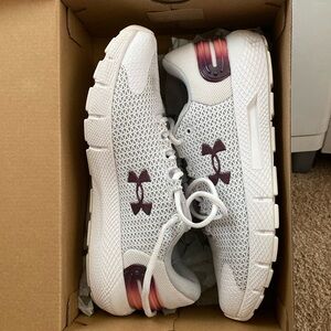 Under Armour UA W Charged Rogue Women’s Sneakers Size 9